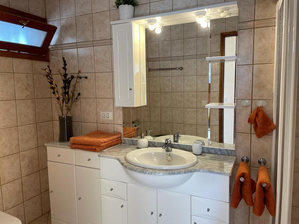 Ferienwohnung The White Dragos With Ocean View - Ac - Private Pool Tías Exterior foto
